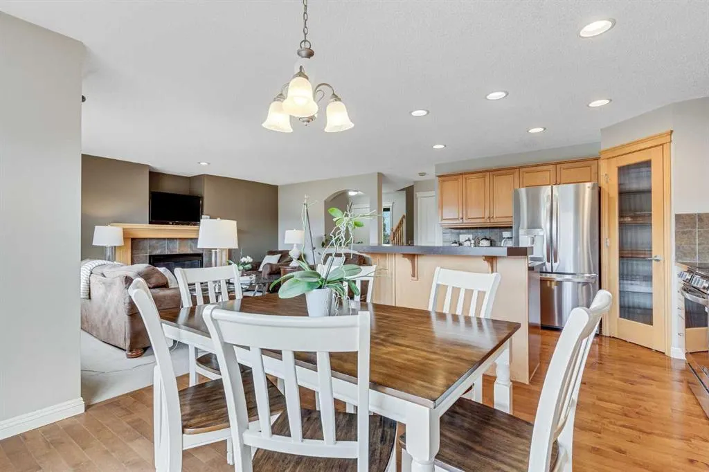 120 Covehaven Terrace NE