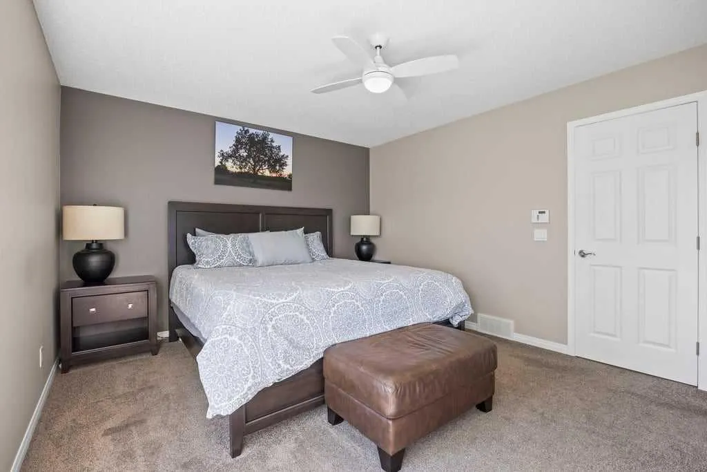 512 River Heights Green