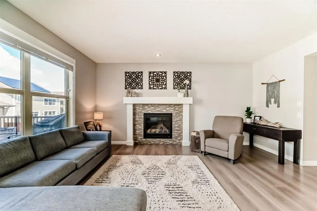 22 Riviera Place