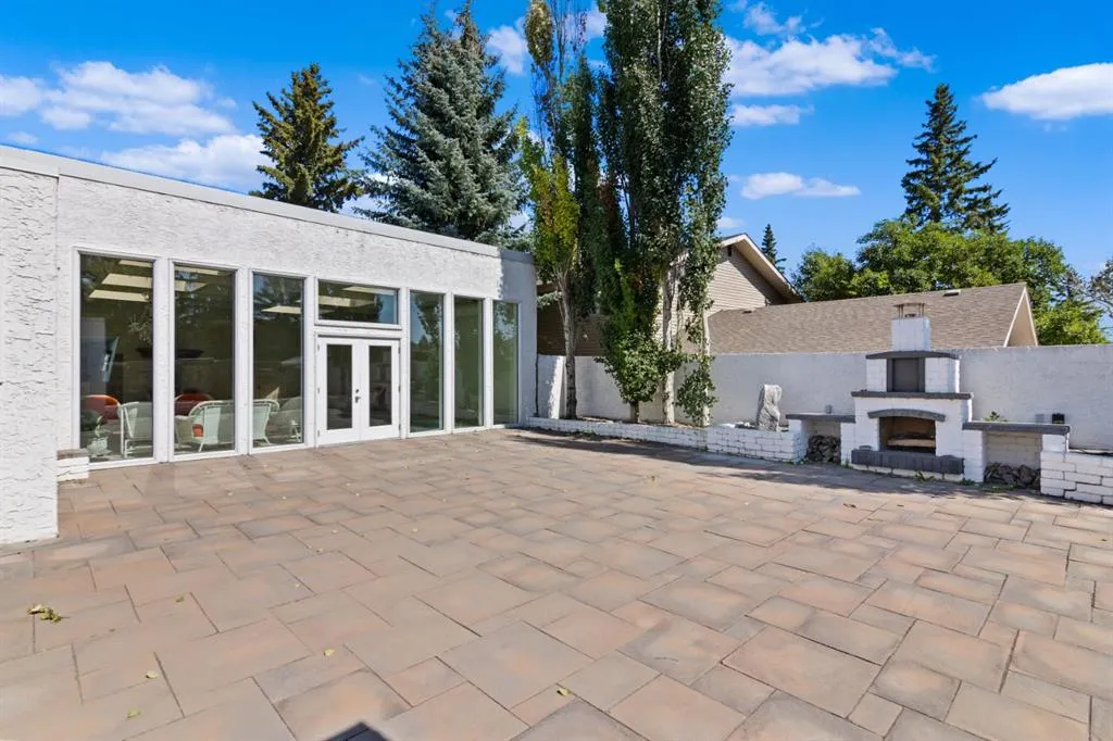 20 Windsor Crescent SW