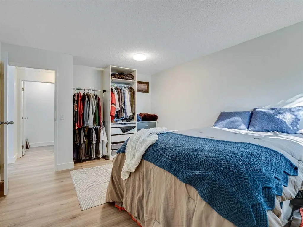 3400 Edenwold Heights NW, #2514