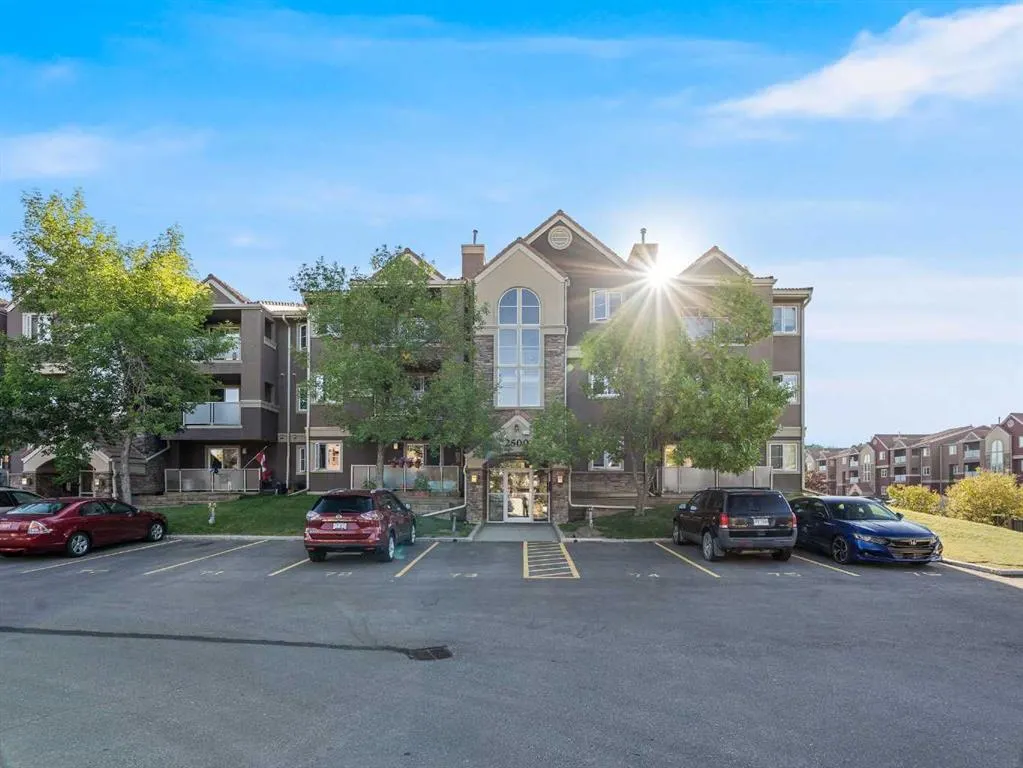 3400 Edenwold Heights NW, #2514