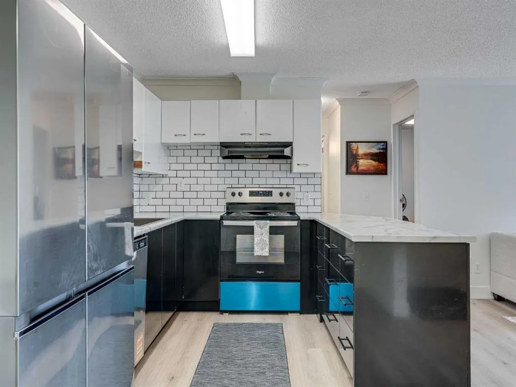3400 Edenwold Heights NW, #2514