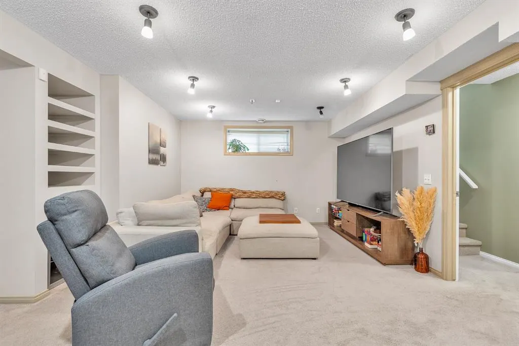 30 Sunset Heights