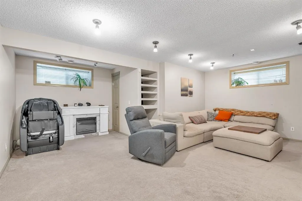 30 Sunset Heights