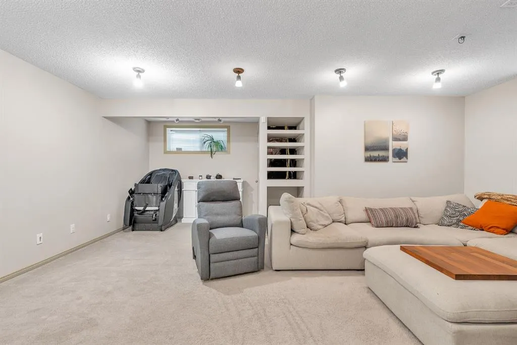 30 Sunset Heights