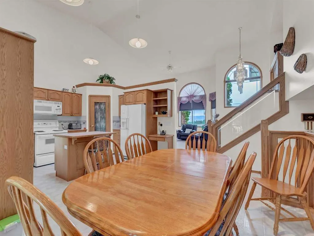 30 Preston Avenue NE