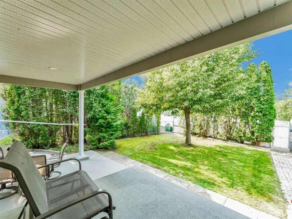 30 Preston Avenue NE