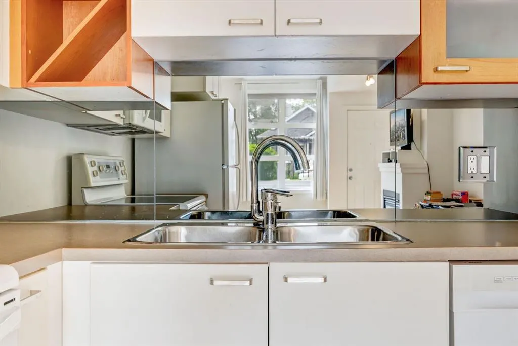 315 24 Avenue SW, #150