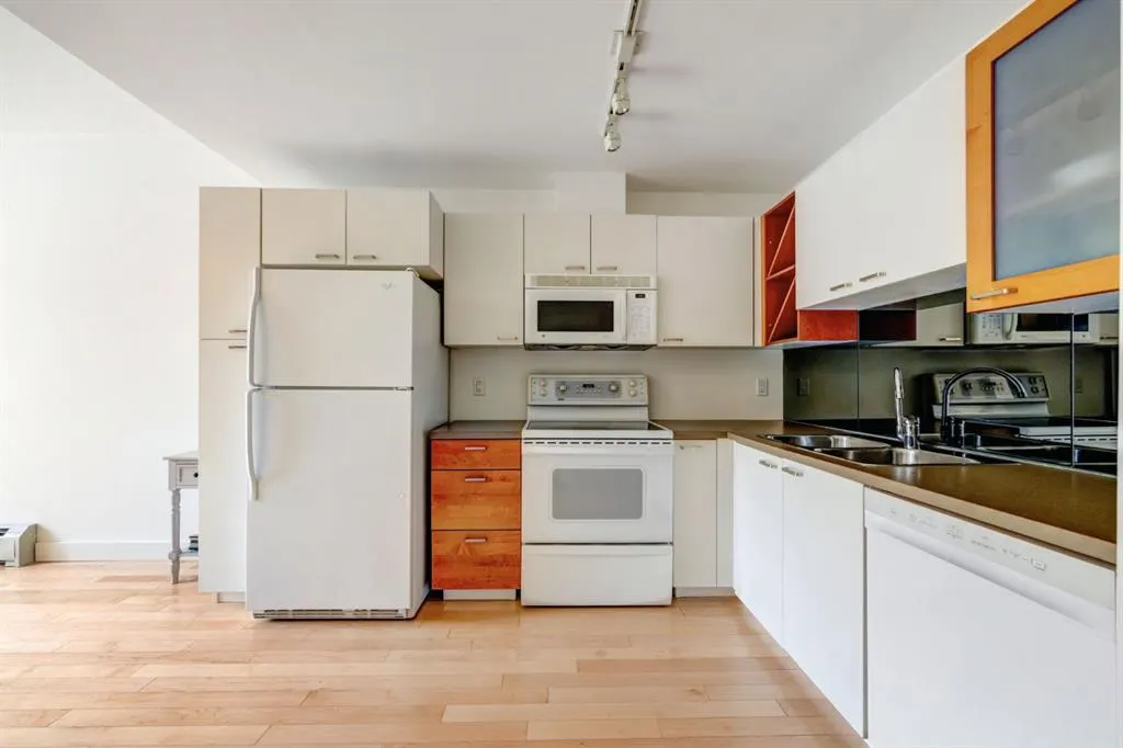 315 24 Avenue SW, #150