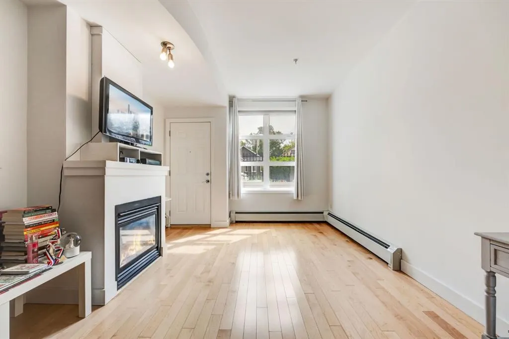 315 24 Avenue SW, #150