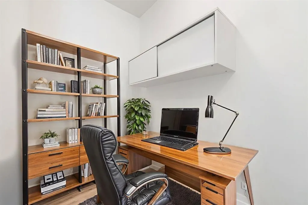 315 24 Avenue SW, #150