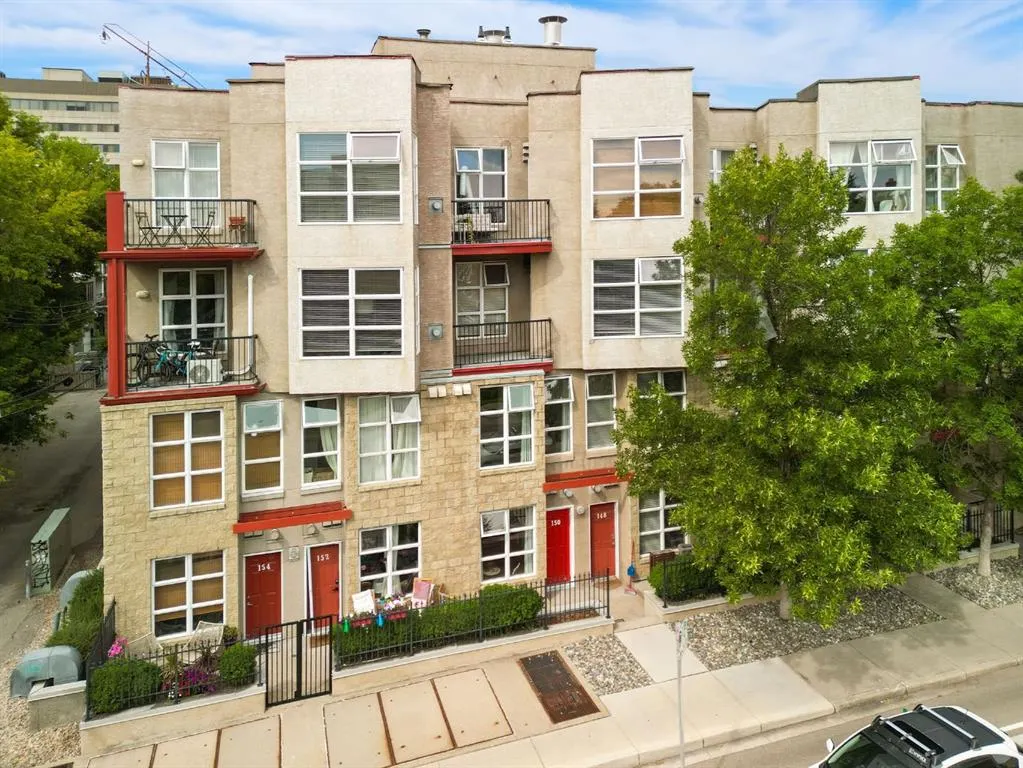 315 24 Avenue SW, #150