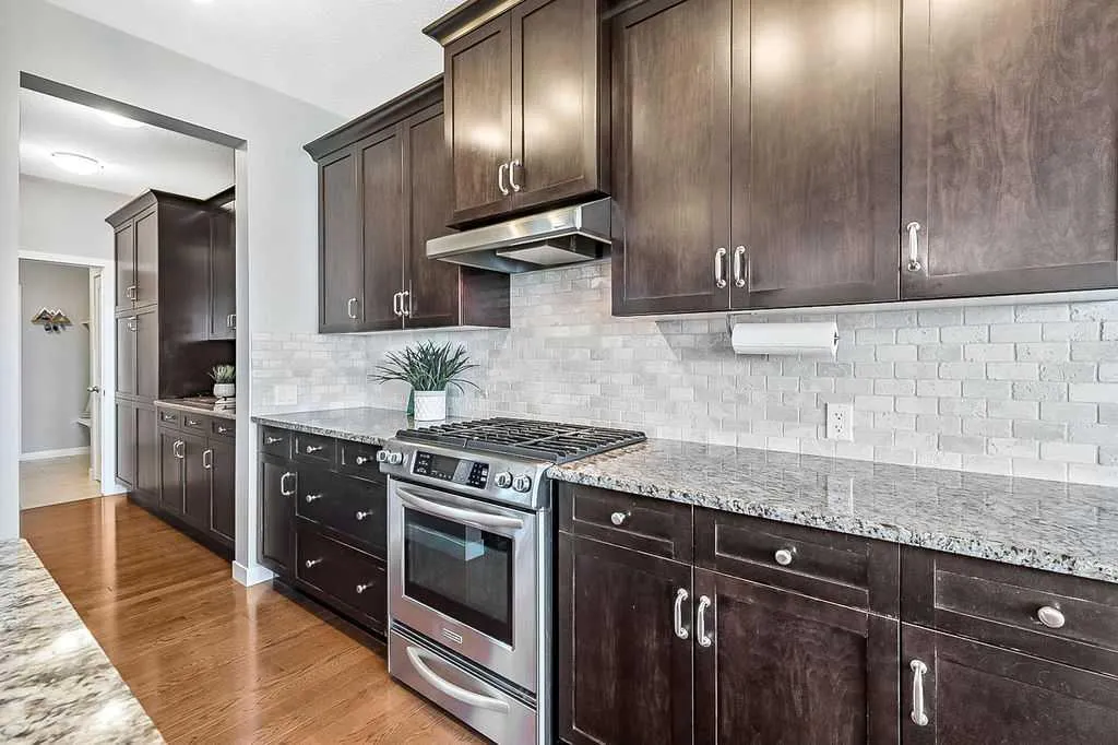 120 Westland View