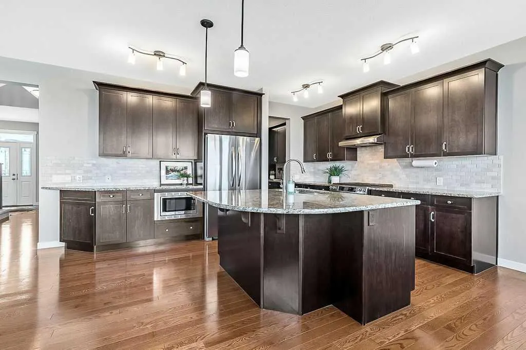 120 Westland View