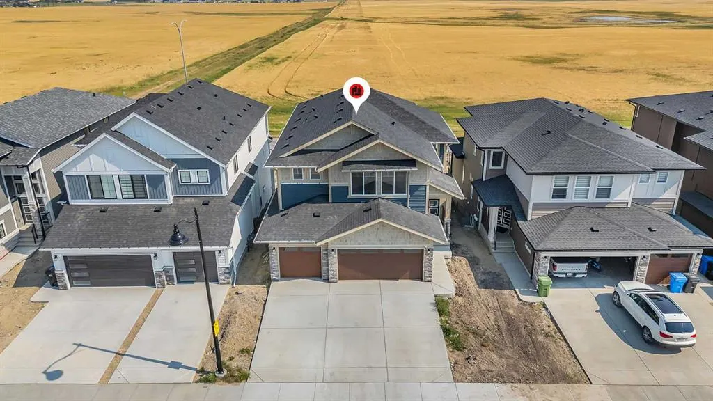 169 Homestead Crescent NE