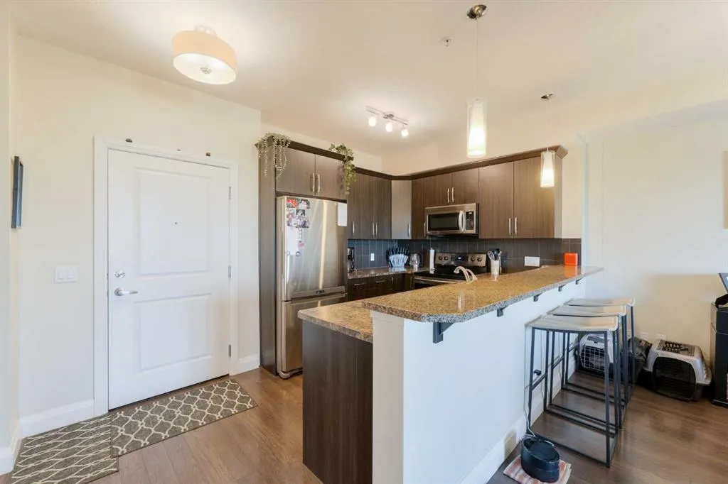 15 Sunset Square, #2105