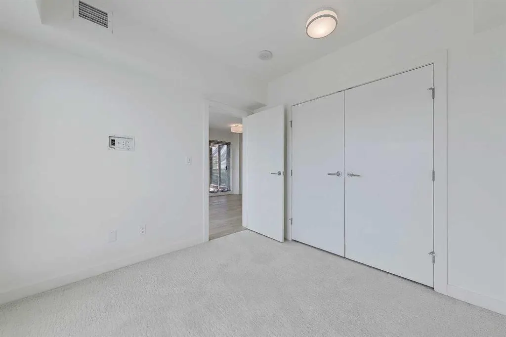 930 6 Avenue SW, #3206