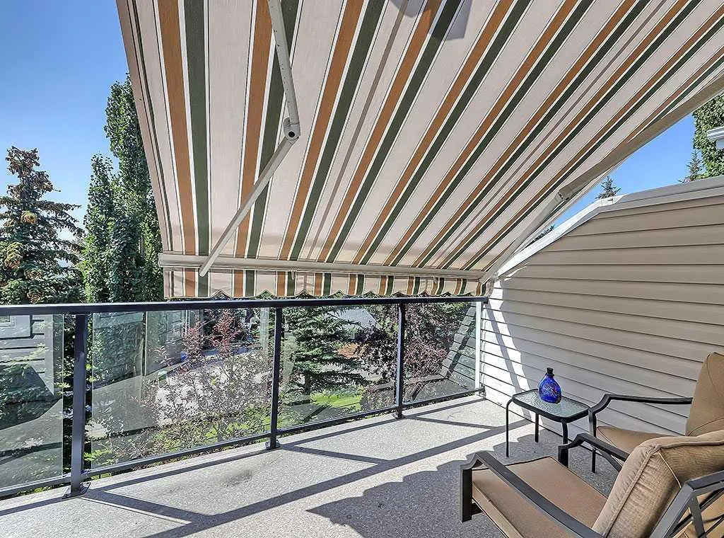 427 Rocky Vista Gardens NW