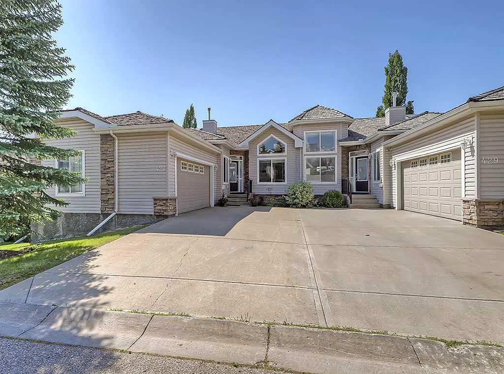 427 Rocky Vista Gardens NW