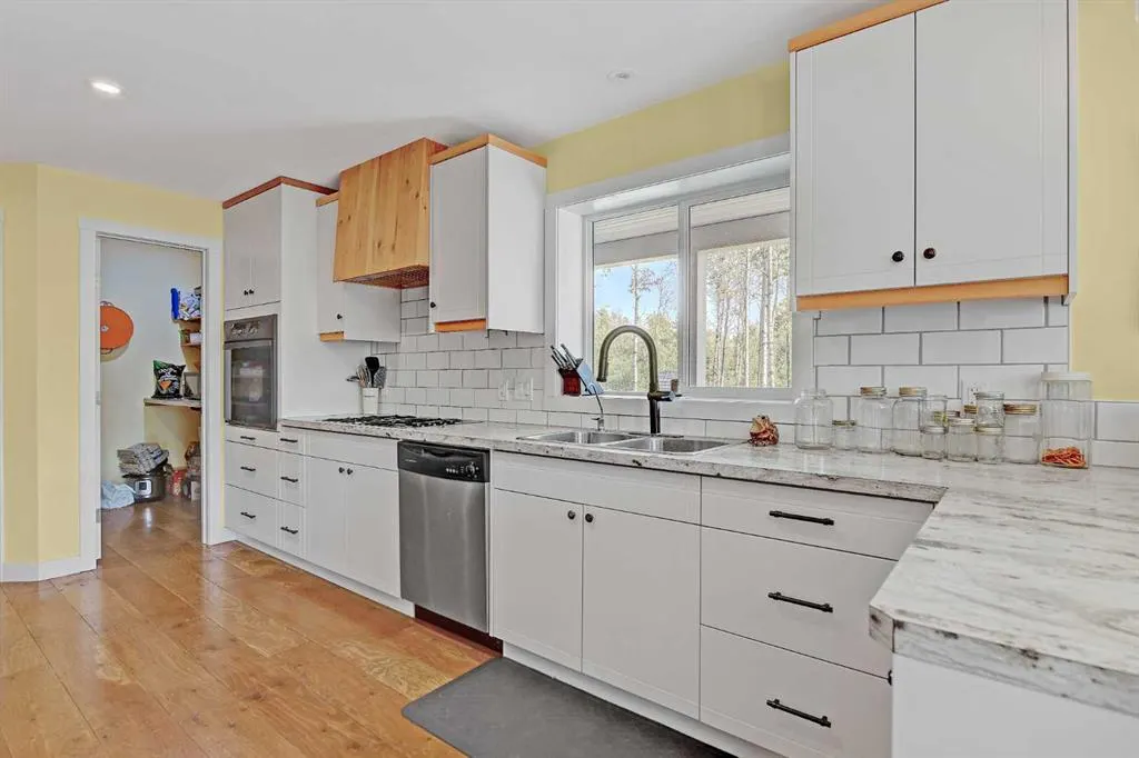 715010 Range Road 84, ##90