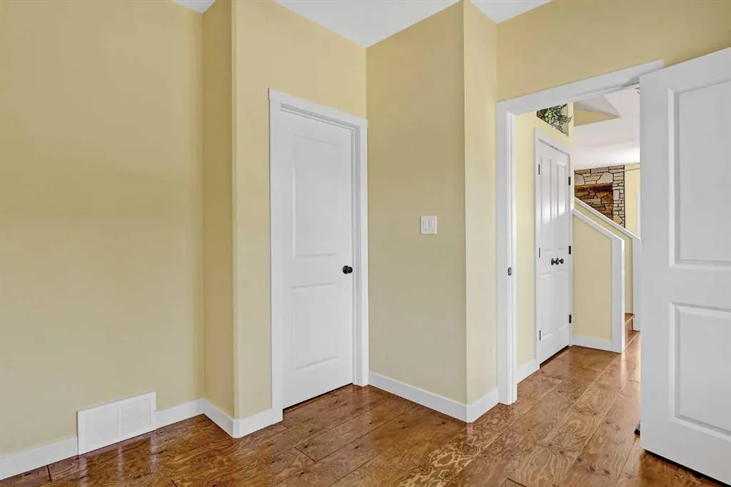 715010 Range Road 84, ##90