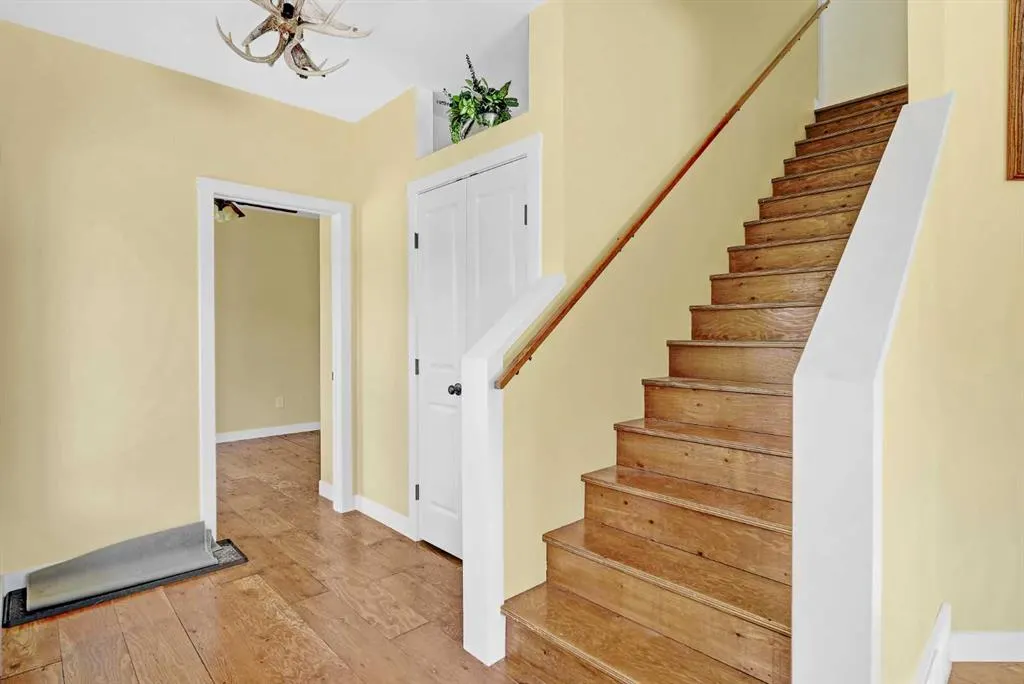 715010 Range Road 84, ##90