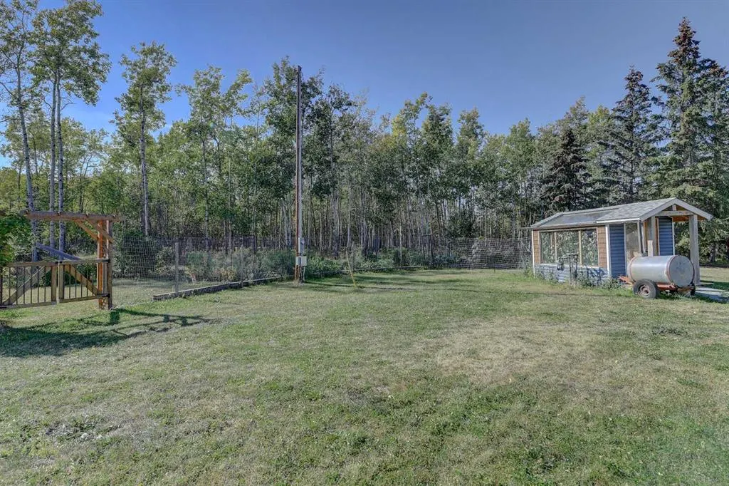 715010 Range Road 84, ##90