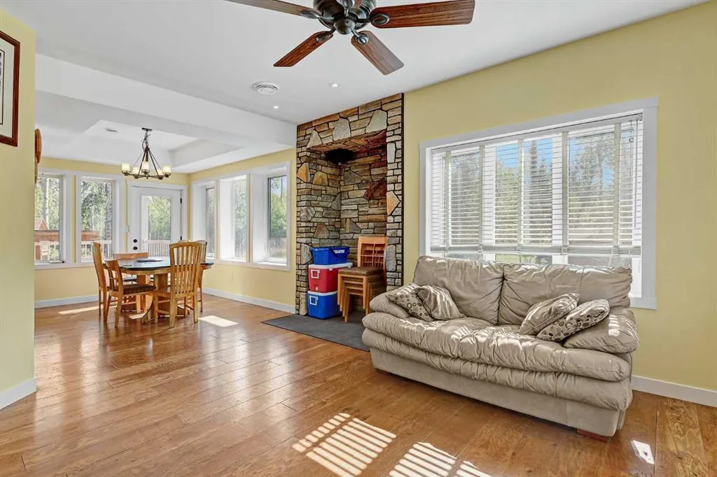 715010 Range Road 84, ##90