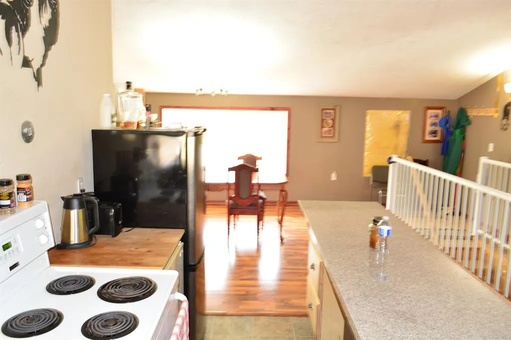 221007 TWP 851A