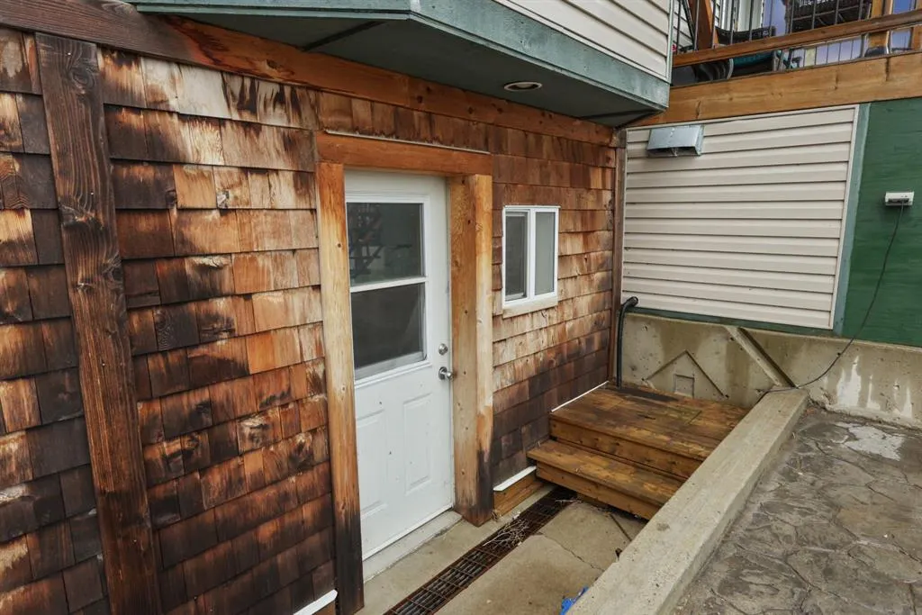 401 6 Street, #1