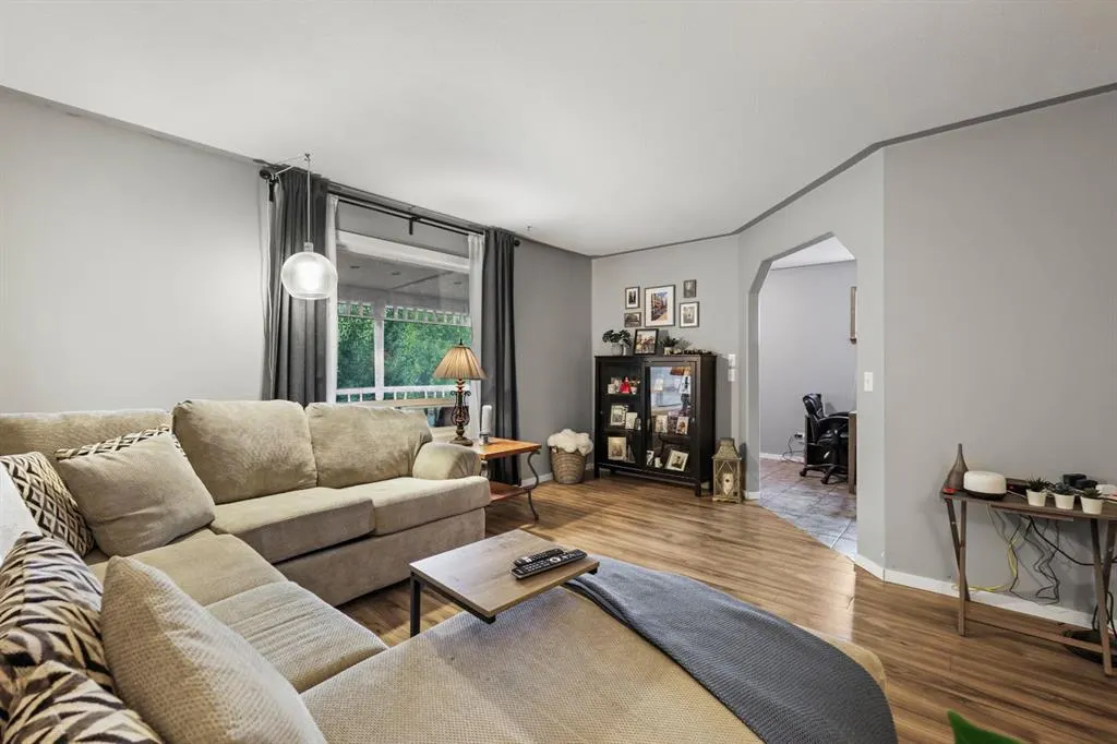 401 6 Street, #1