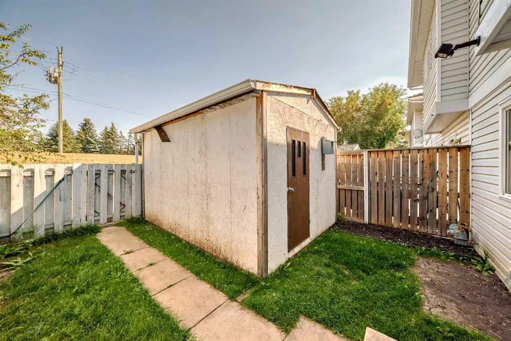 41 Edis Close
