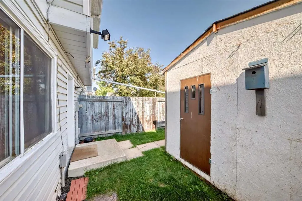 41 Edis Close