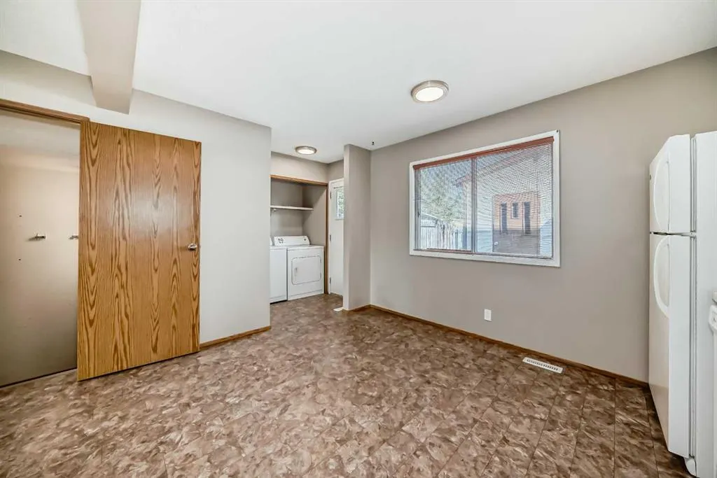 41 Edis Close