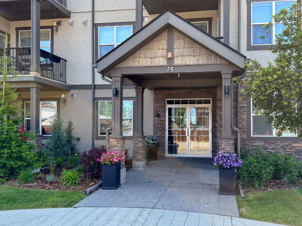 25 Prestwick Drive SE, #211