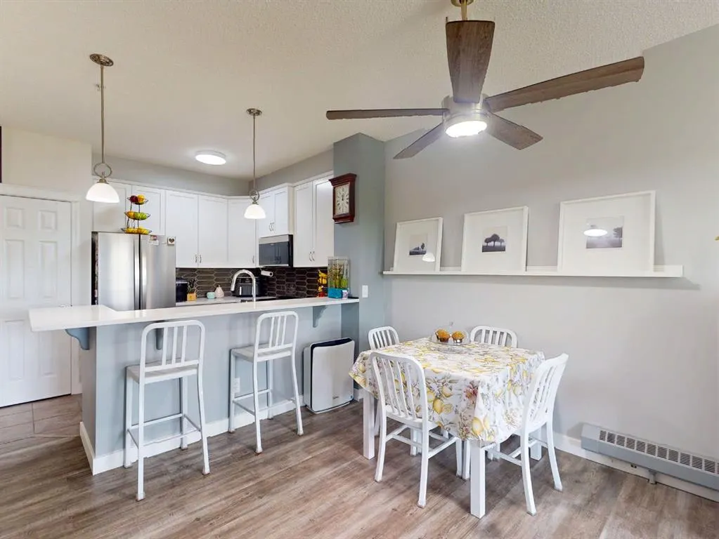 25 Prestwick Drive SE, #211