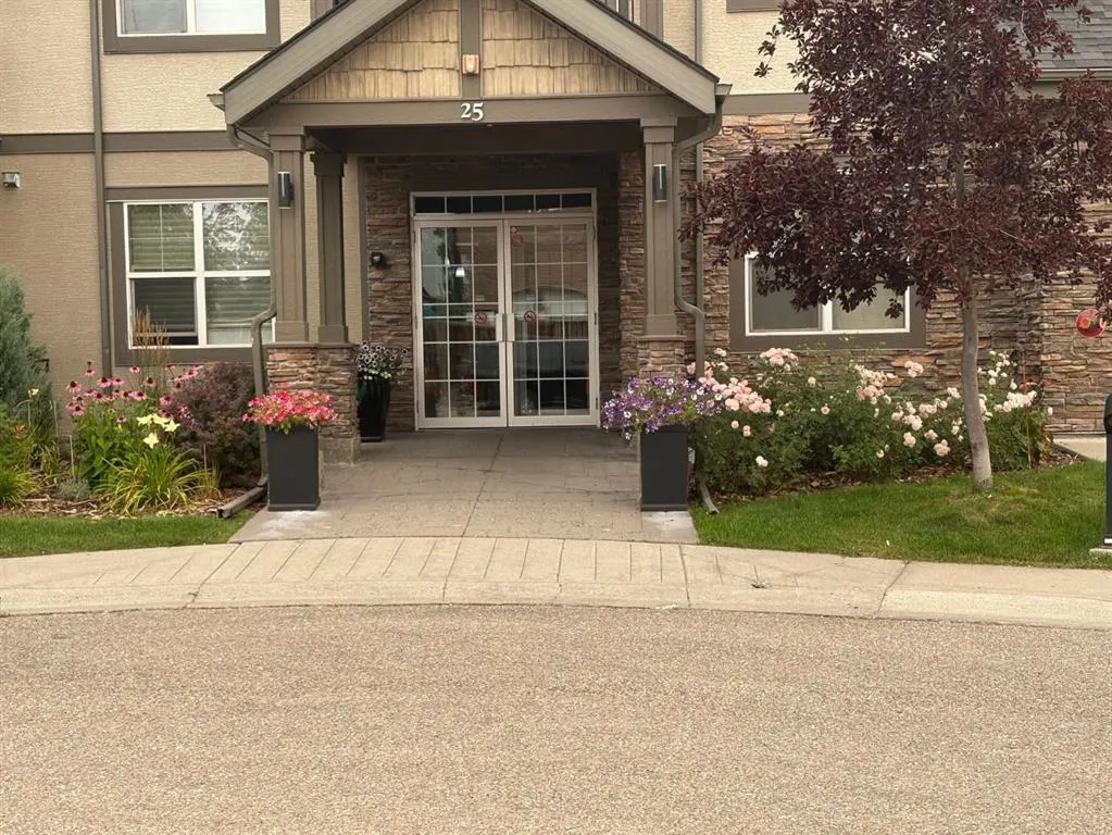 25 Prestwick Drive SE, #211