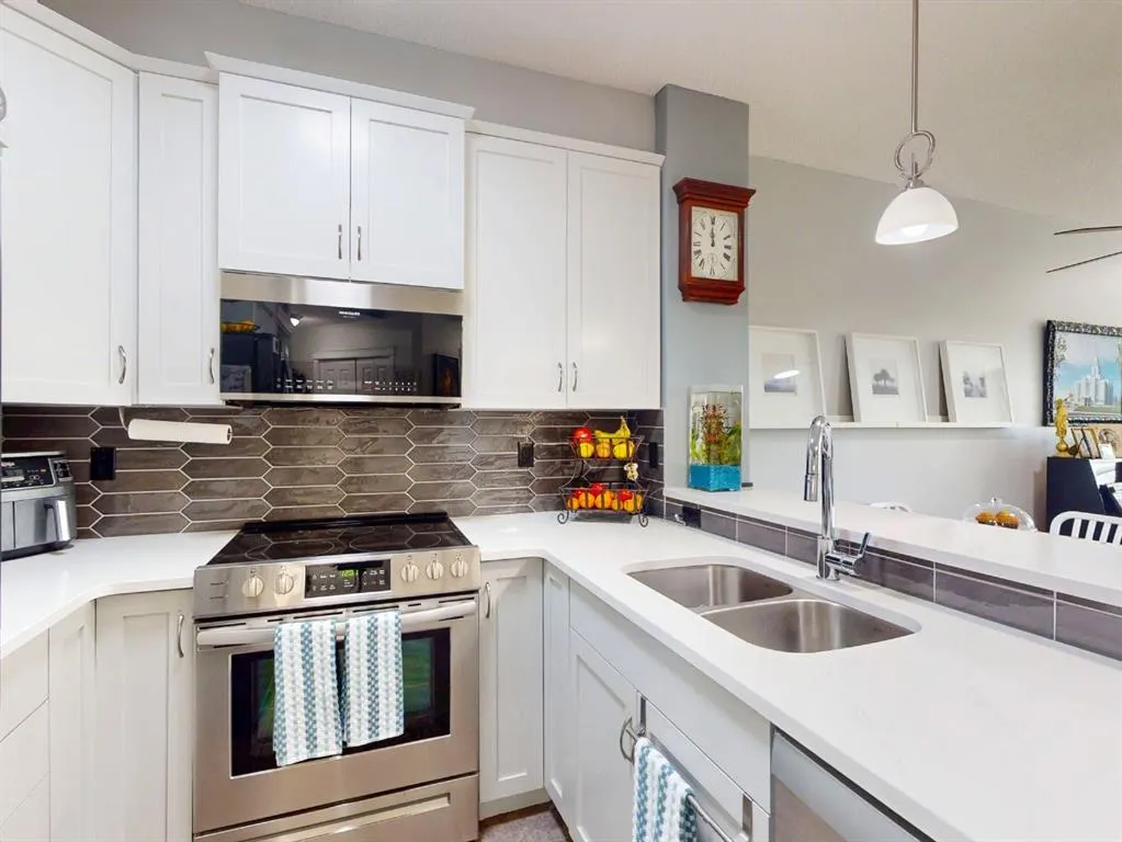 25 Prestwick Drive SE, #211