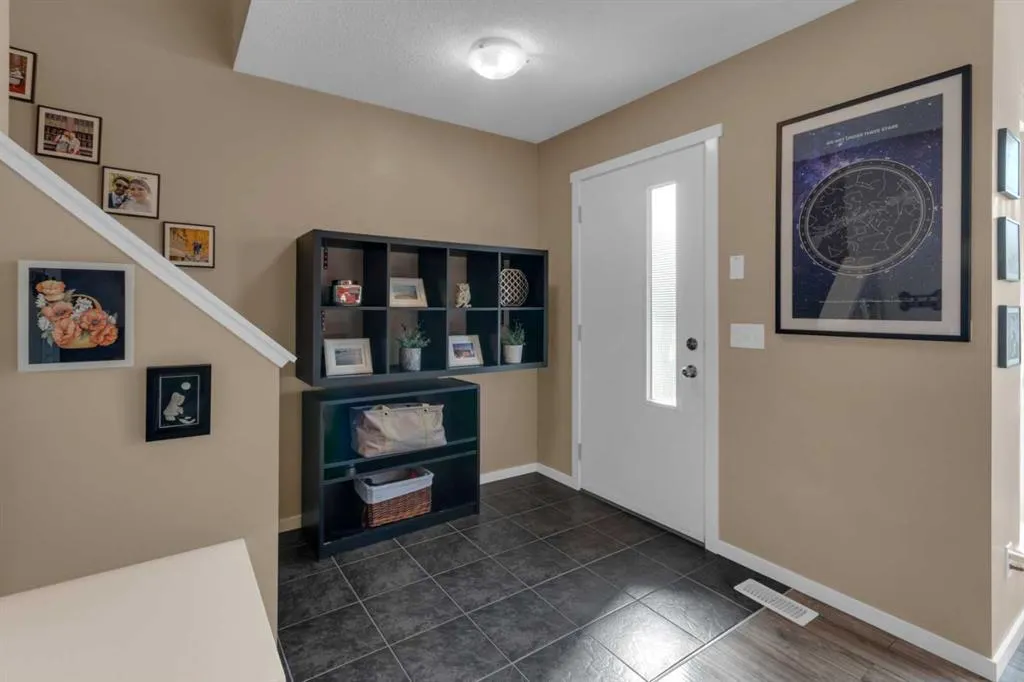 132 Walden Gate SE
