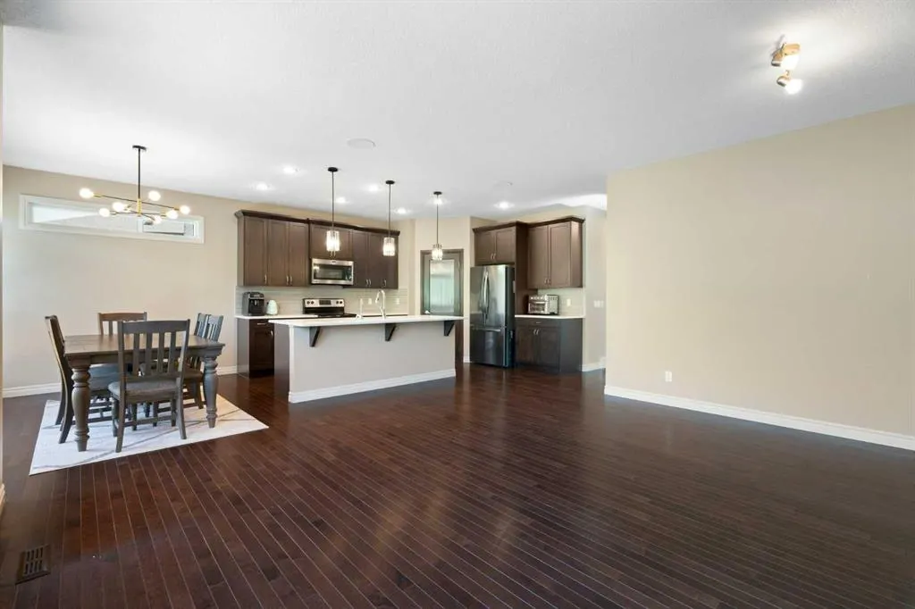 106 Sherwood Mount NW