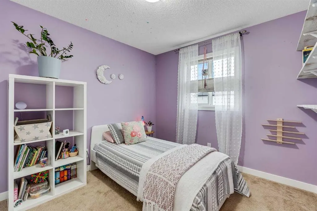1064 Kings Heights Road SE
