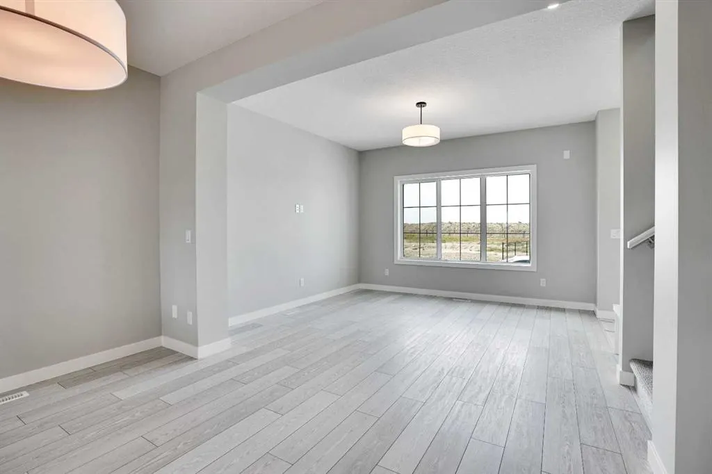 108 Bridgeport Green