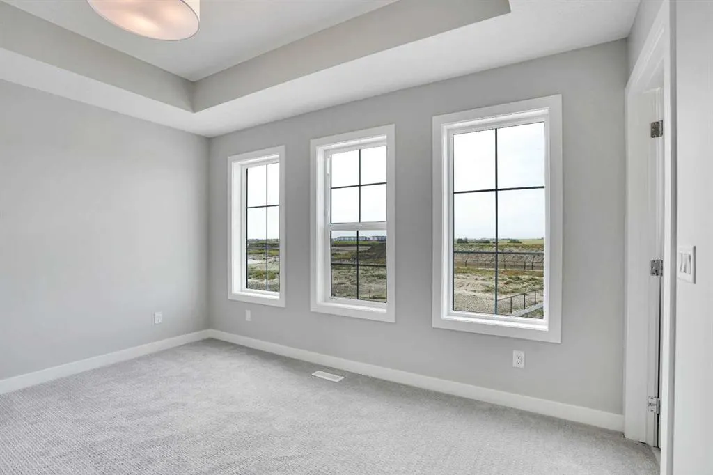 108 Bridgeport Green