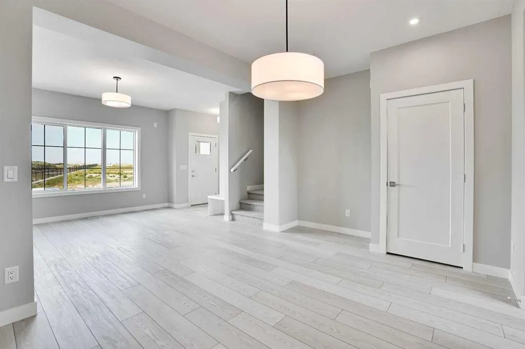 108 Bridgeport Green