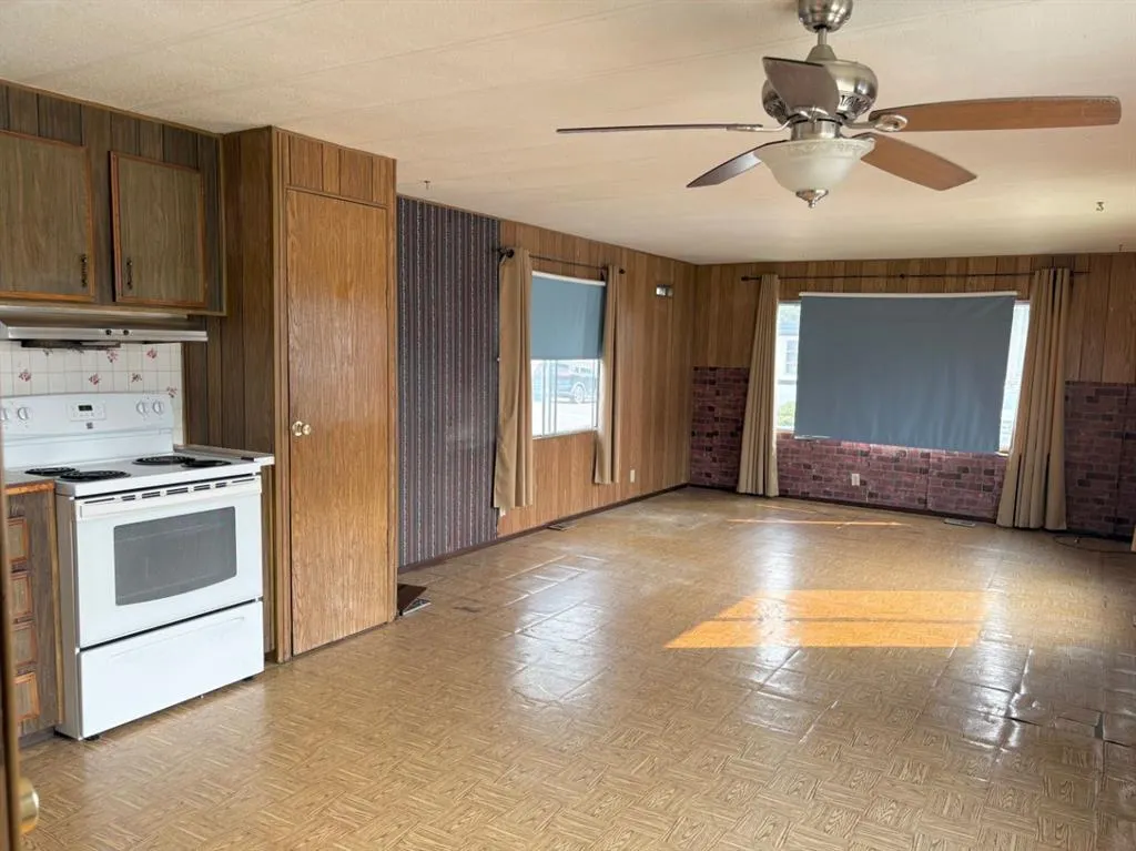 5311 60 Street, #43