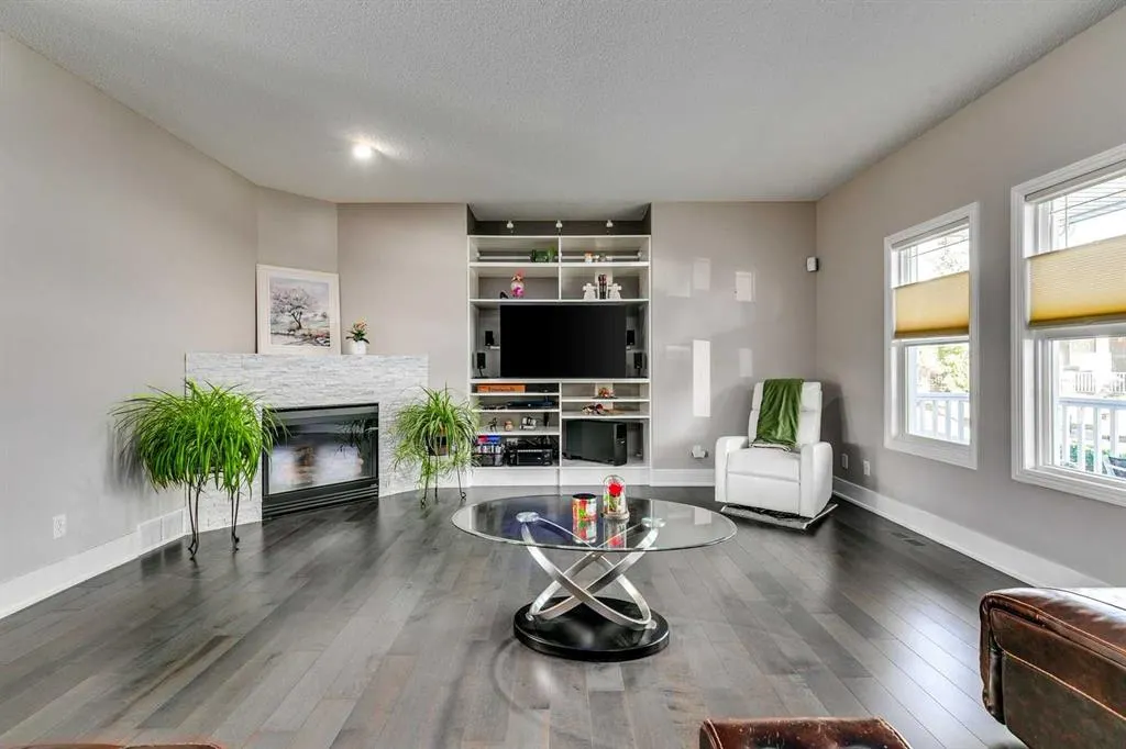 38 Prestwick Parade SE