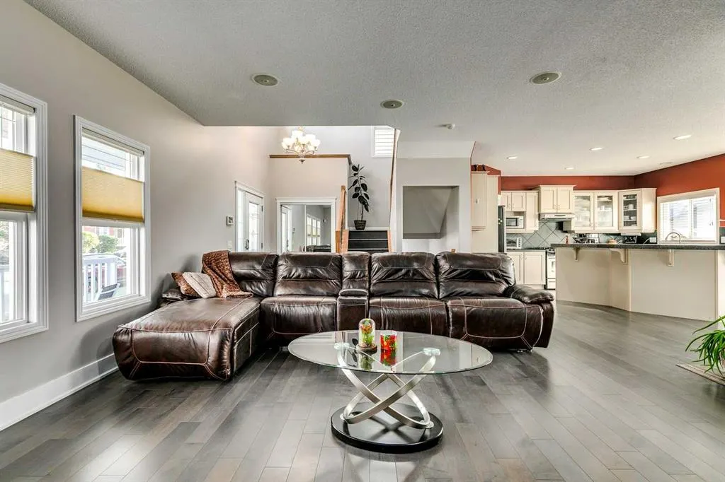 38 Prestwick Parade SE