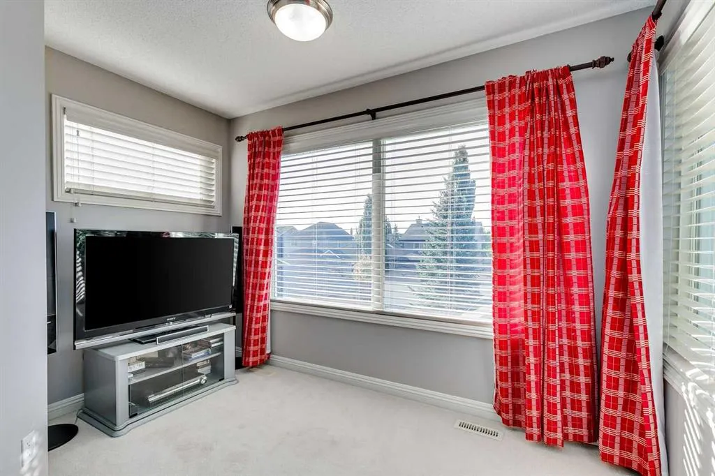 38 Prestwick Parade SE