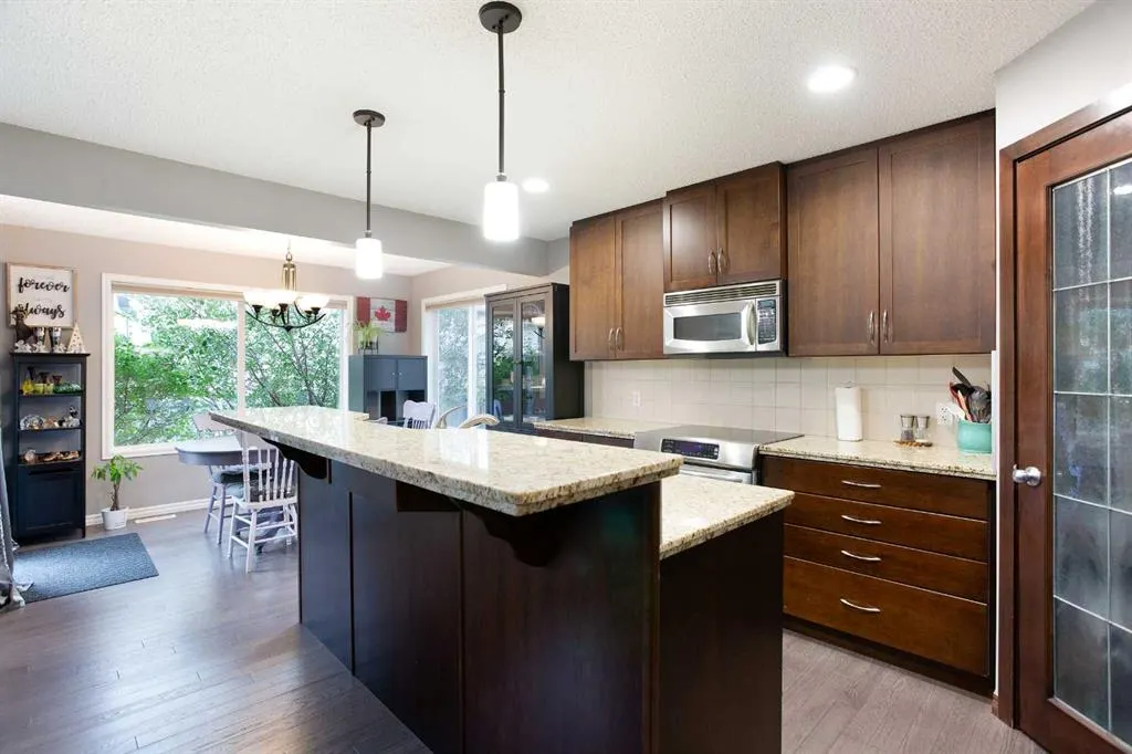 332 New Brighton Place SE